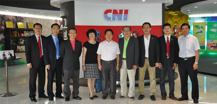 热烈欢迎中国前驻马来西亚大使拿督柴玺携夫人一行访问CNI长青中国总部